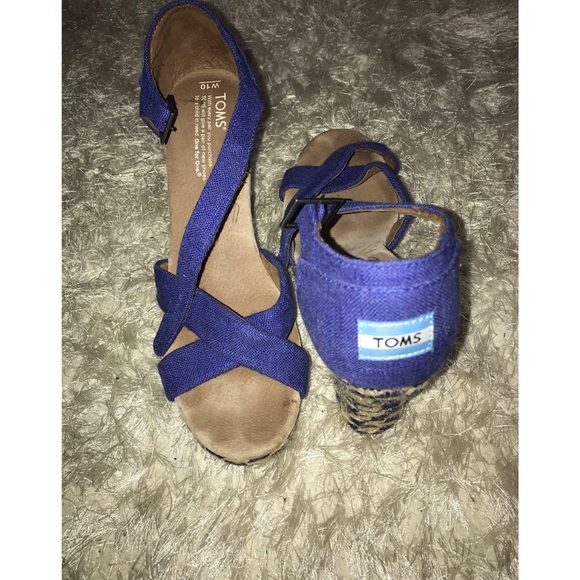 Toms Shoes - Toms wedge sandals